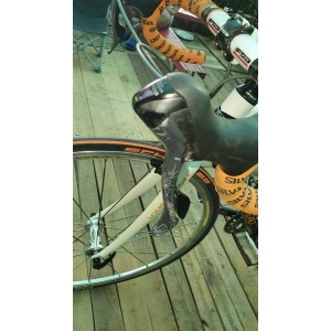 Xe đạp thể thao thương hiệu Louis Garneau phiên bản RCS